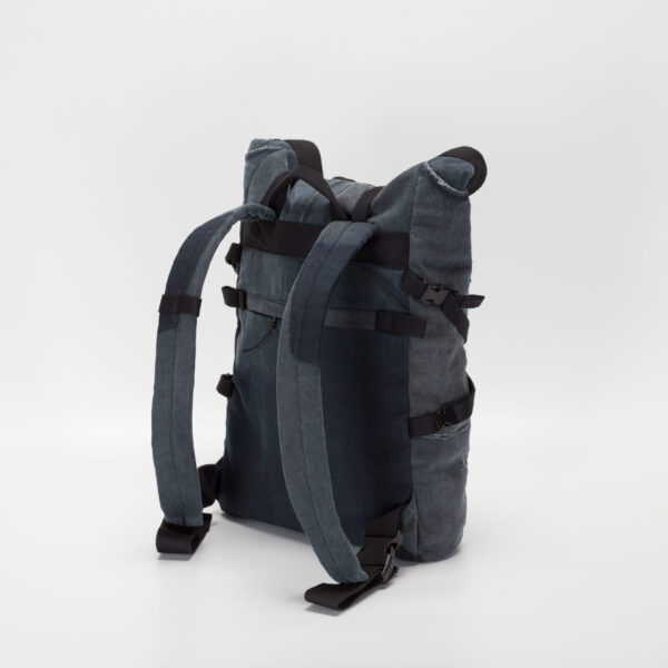 Top roll rucksack - Image 2