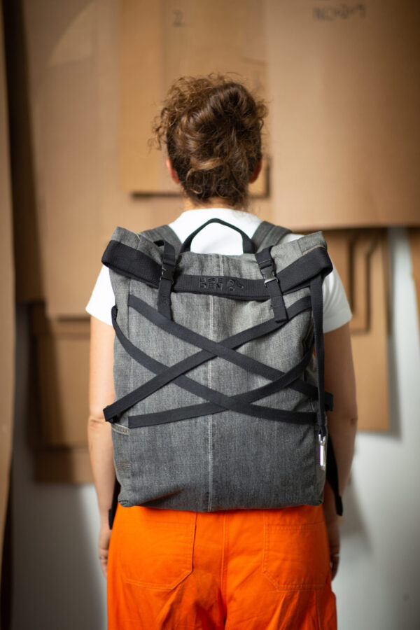 Top roll rucksack - Image 6