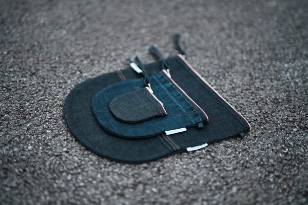 U and D pouches 02UDB